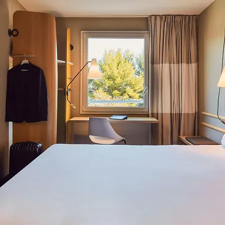 Ibis Hotel